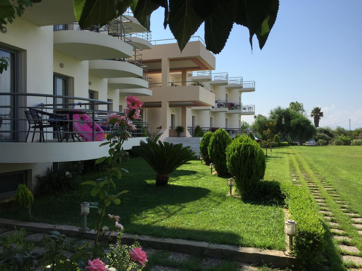 Ostria Hotel Kakovatos Beach 扎哈罗 外观 照片