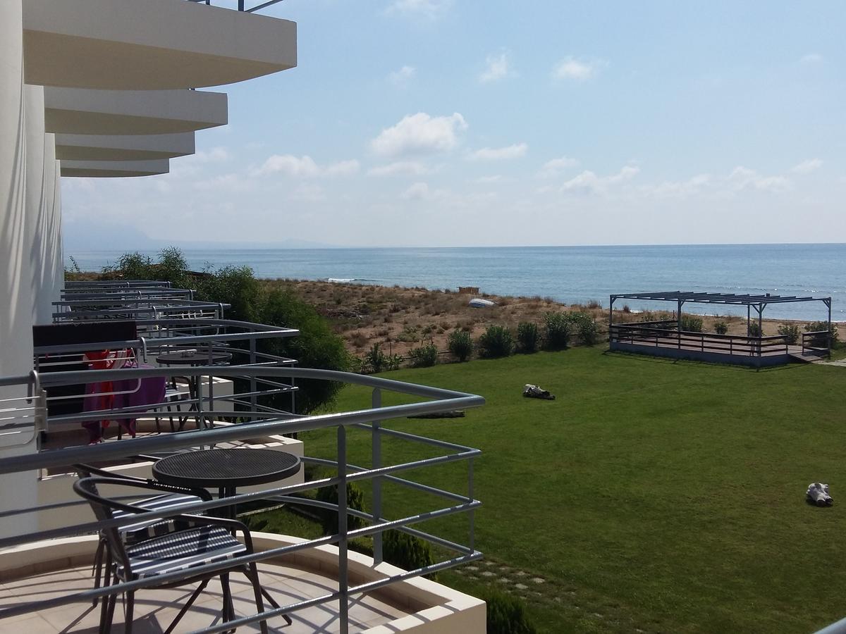Ostria Hotel Kakovatos Beach 扎哈罗 外观 照片