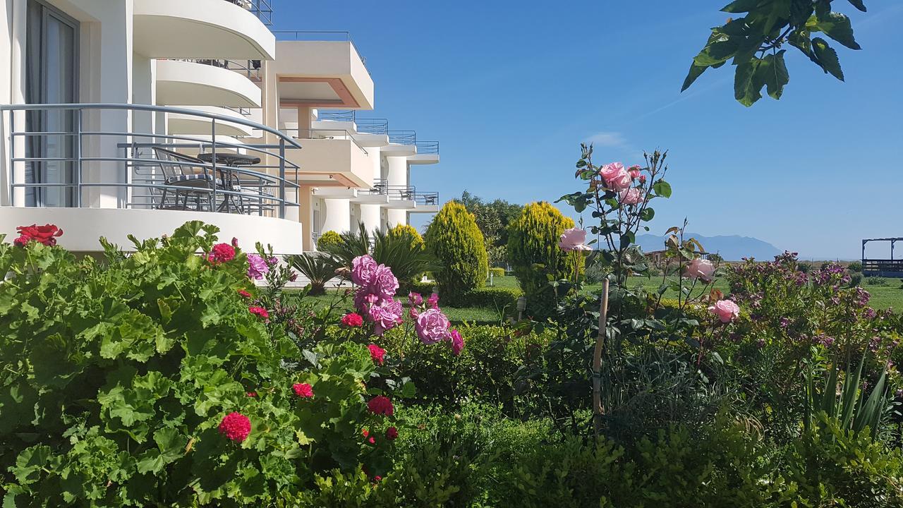 Ostria Hotel Kakovatos Beach 扎哈罗 外观 照片