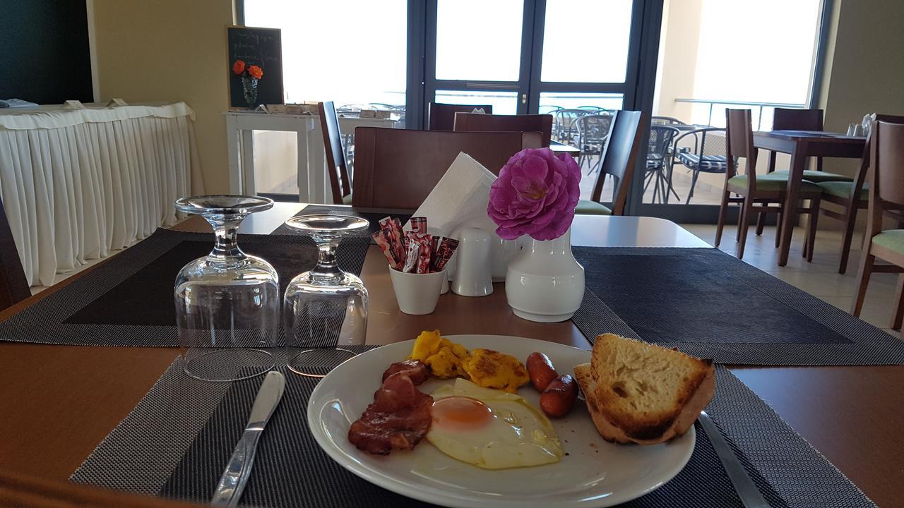 Ostria Hotel Kakovatos Beach 扎哈罗 外观 照片