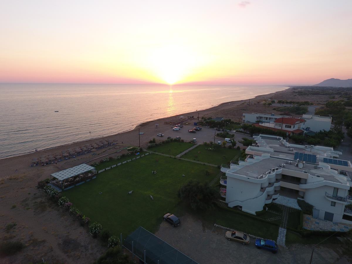 Ostria Hotel Kakovatos Beach 扎哈罗 外观 照片